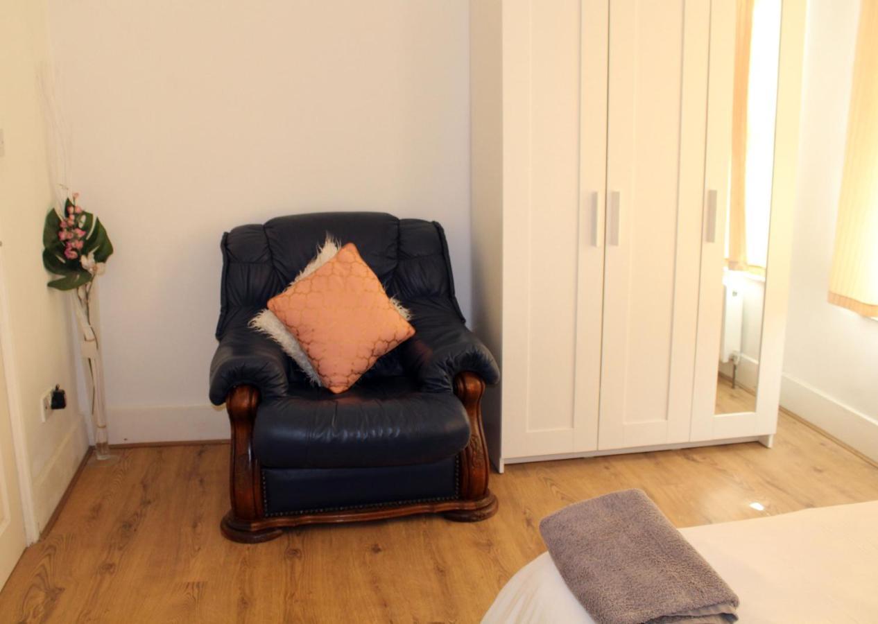 Cozy Rooms Or Apartment In London Townhouse Fast Links To Central Экстерьер фото