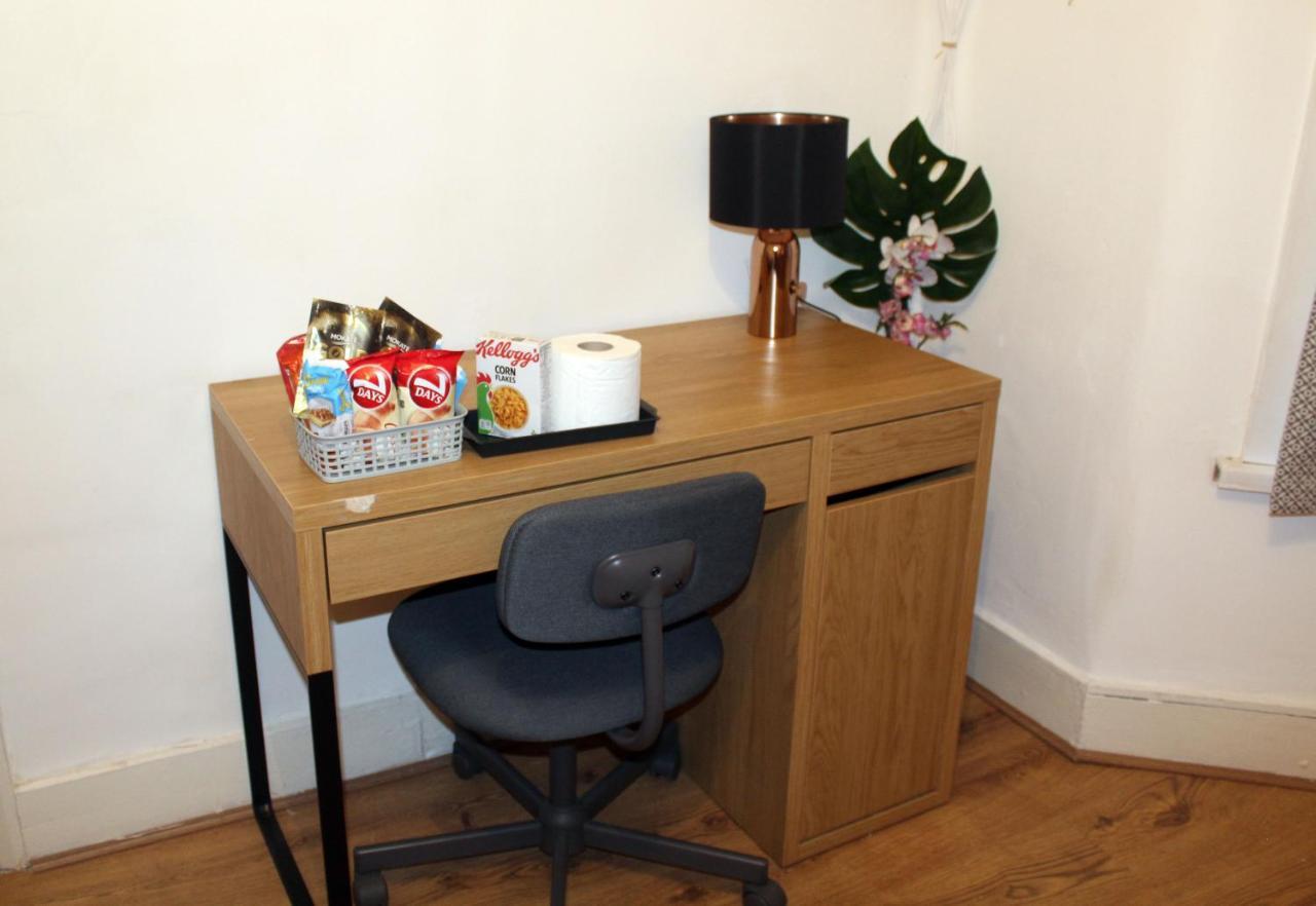 Cozy Rooms Or Apartment In London Townhouse Fast Links To Central Экстерьер фото