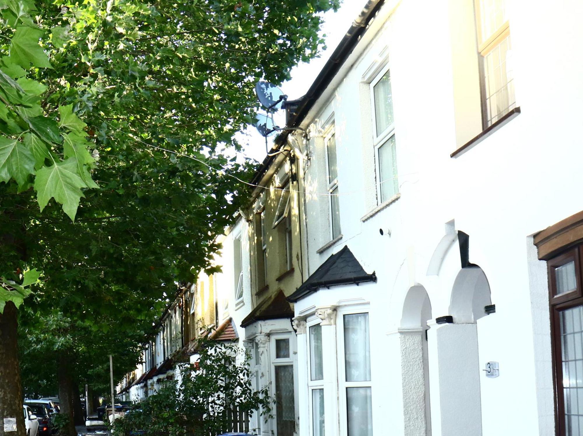 Cozy Rooms Or Apartment In London Townhouse Fast Links To Central Экстерьер фото